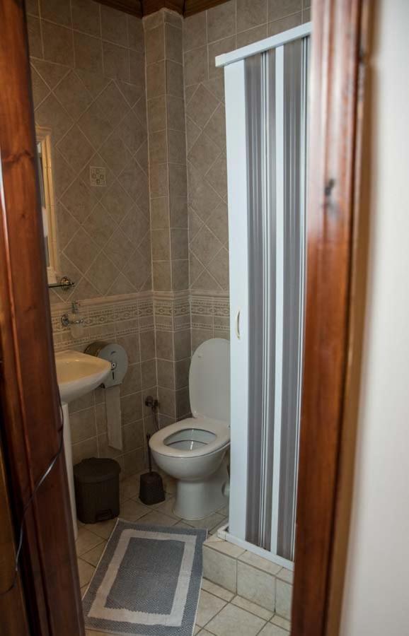Guesthouse Nefeli Agios Athanasios  Extérieur photo